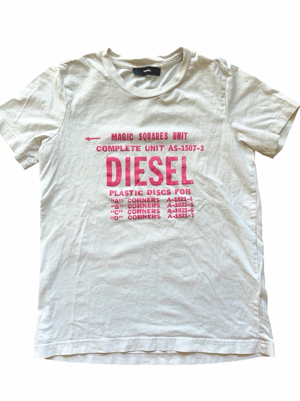 Diesel Graphic Tee Y2K White Pink Print Streetwear Fitted Baby T-Shirt Casual